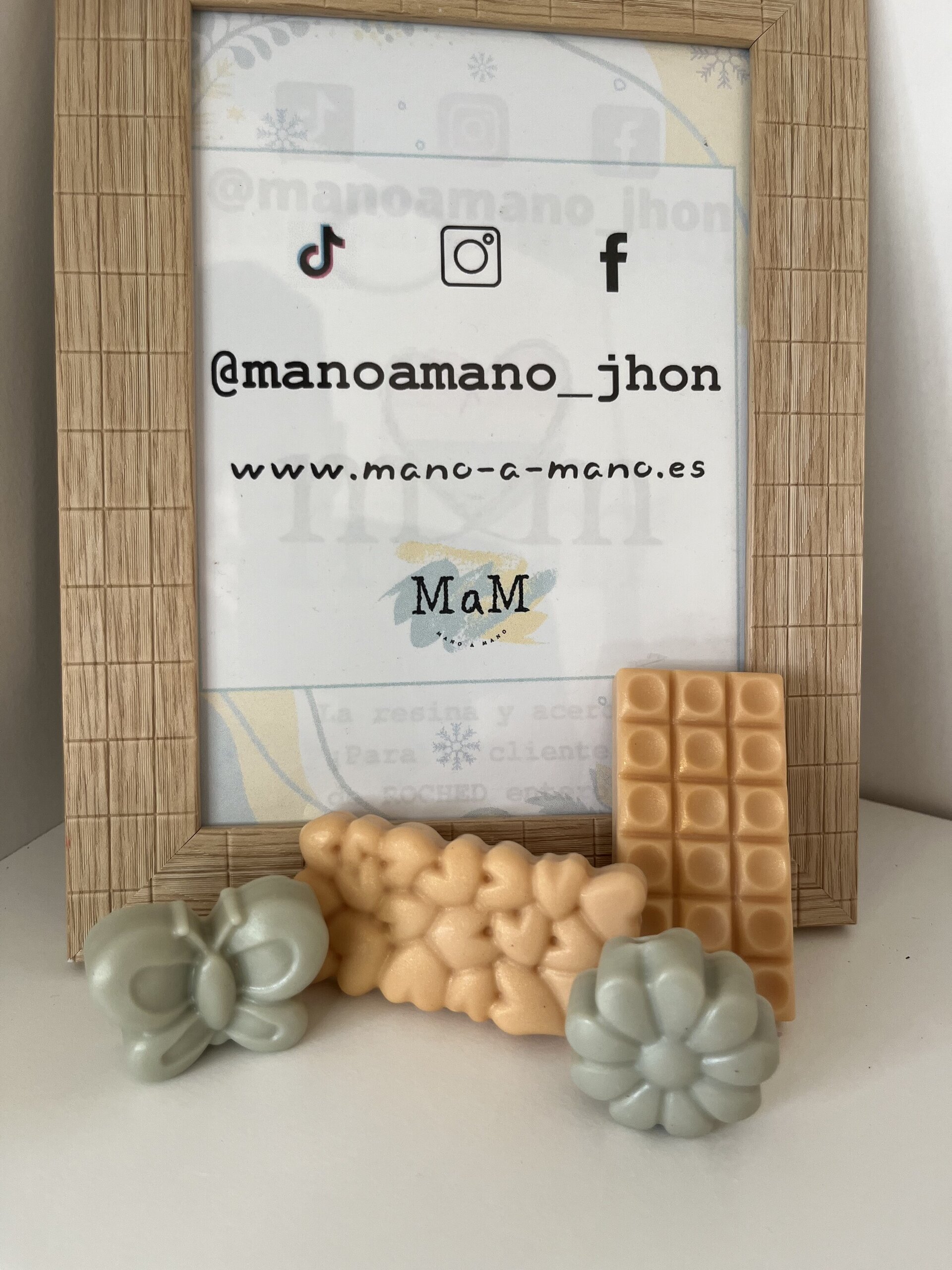 Amor y Lujo - 1